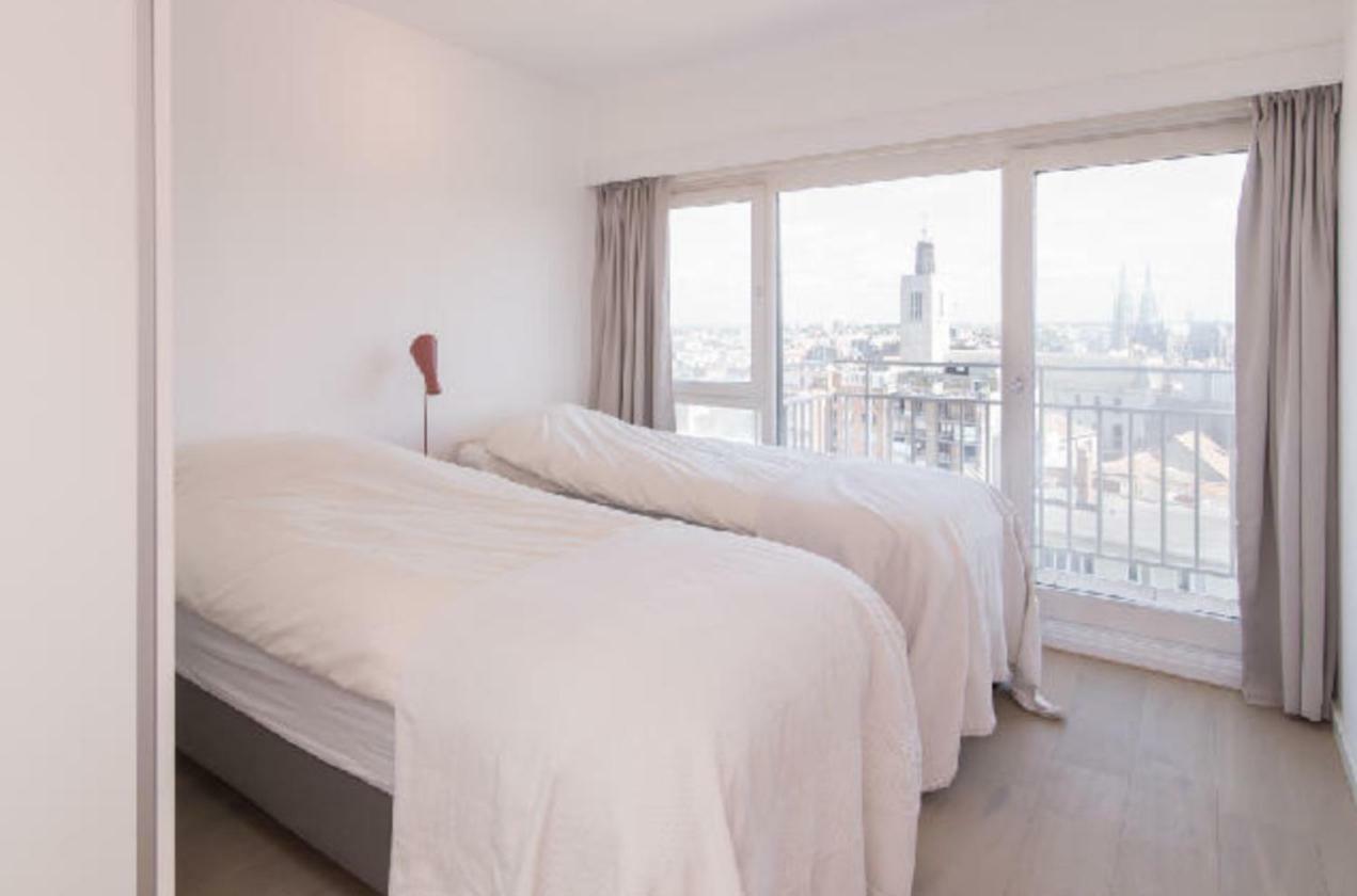 Sea And City View With Double Terrace Flat C Oostende Екстер'єр фото